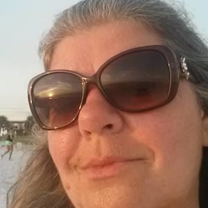 Meet your Posher, Cheryl